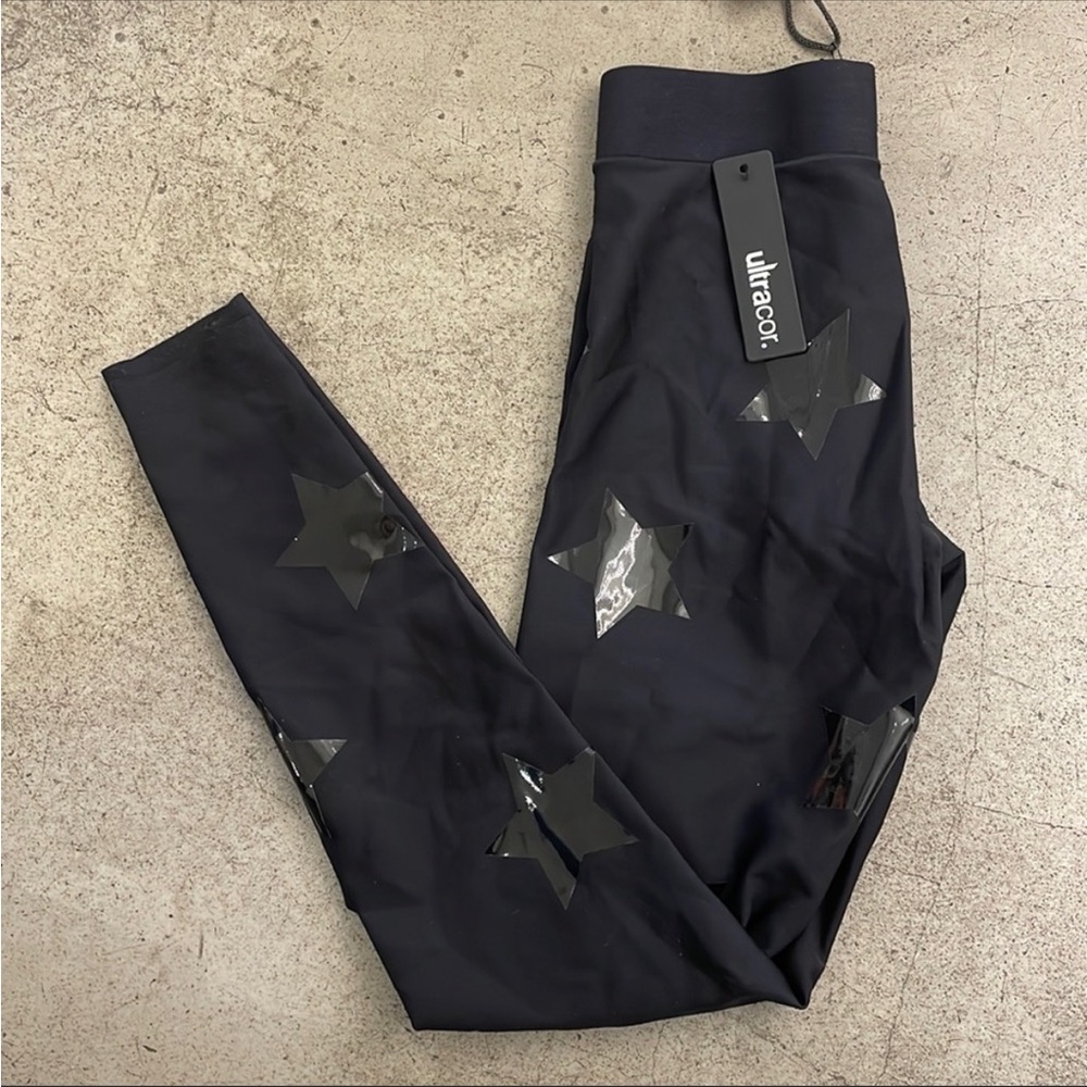 Lux Knockout Star-Print Ankle Leggings